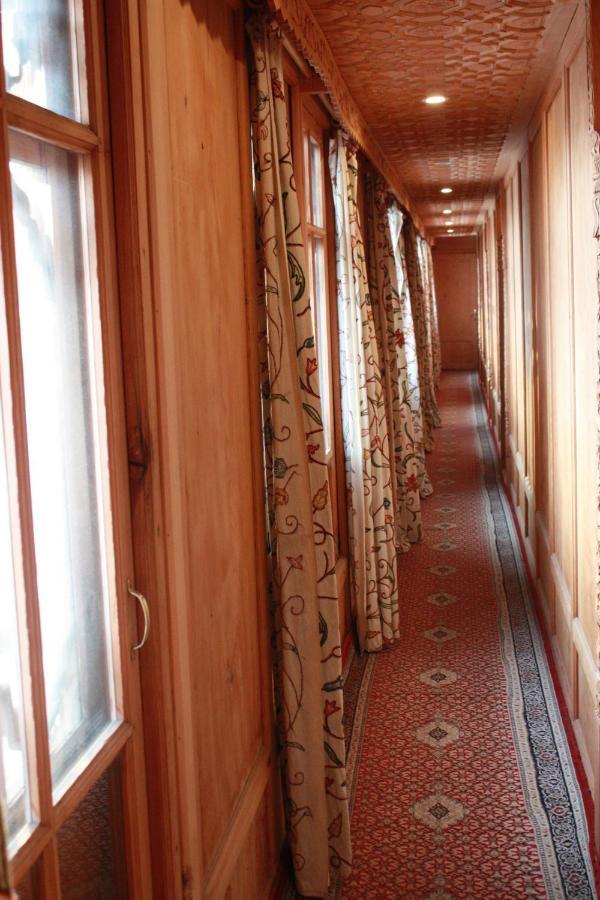 Khilona Luxury Heritage Houseboats Σριναγκάρ Εξωτερικό φωτογραφία