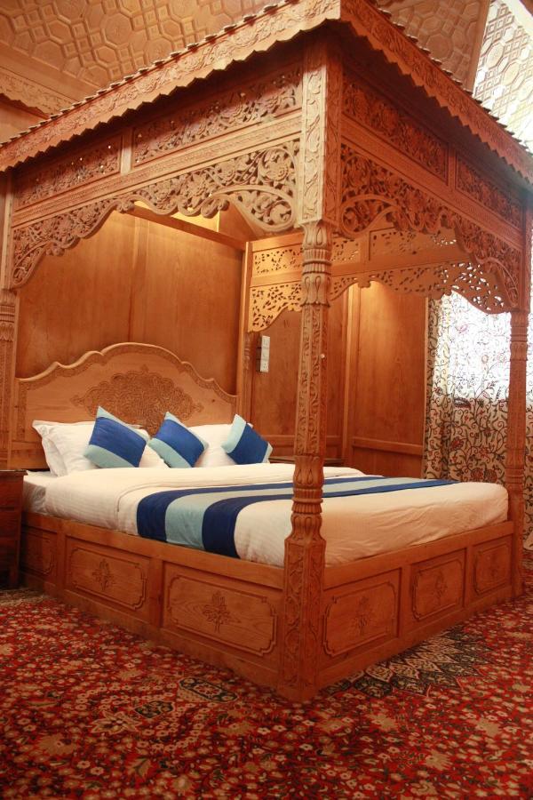 Khilona Luxury Heritage Houseboats Σριναγκάρ Εξωτερικό φωτογραφία